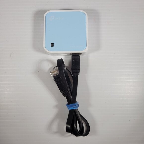 TP-Link N300 Wireless Portable Nano Travel Router TL-WR802N 0845973051242 - Picture 4 of 4